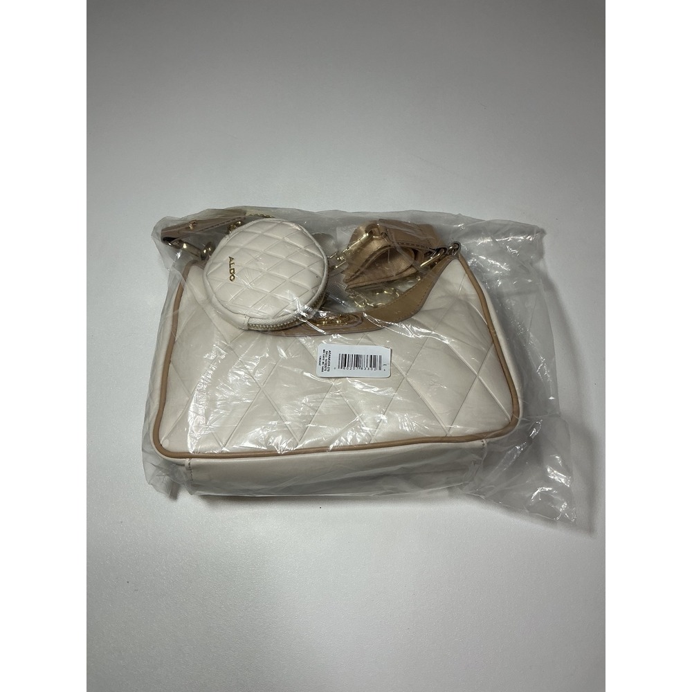 ALDO Cream Quilted Shoulder Bag with Coin Pouch Gold Chain Accent - Picture 4 of 4